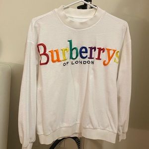 🌈Burberry Embroidered Crewneck Sweater
